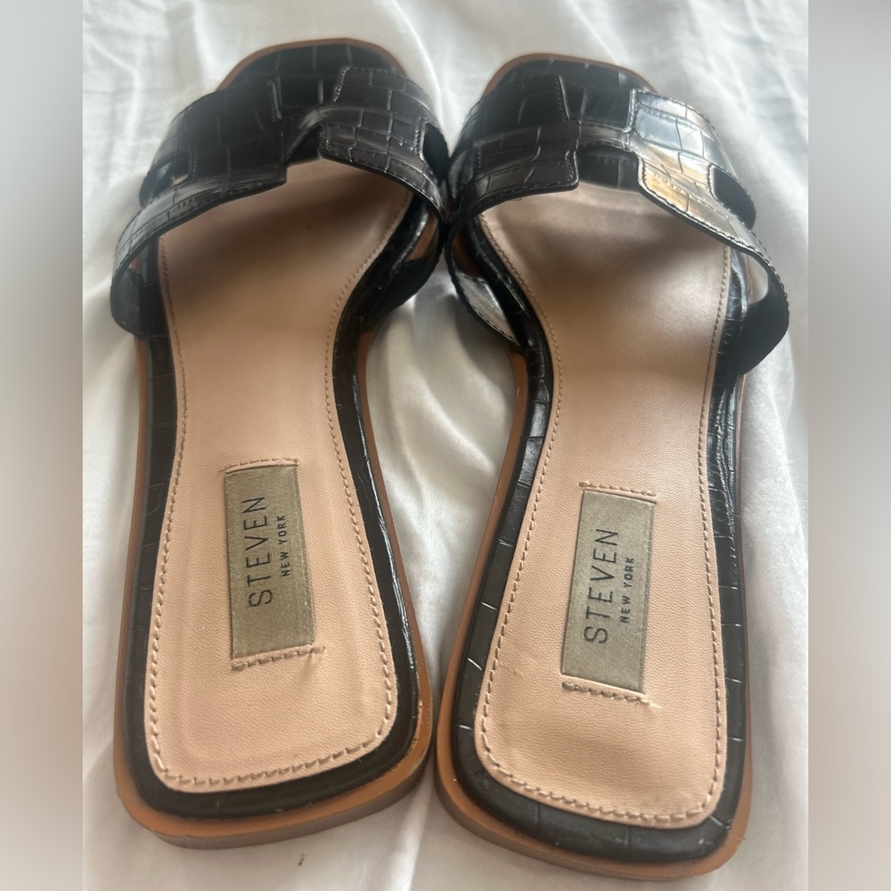 Steven New York Harlien Slide Sandals Crocodile - Picture 7 of 7